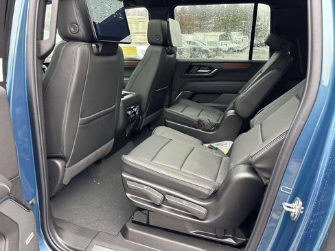 New 2026 GMC Yukon XL Denali w/ Advanced Technology Package AWD/4WD image 6