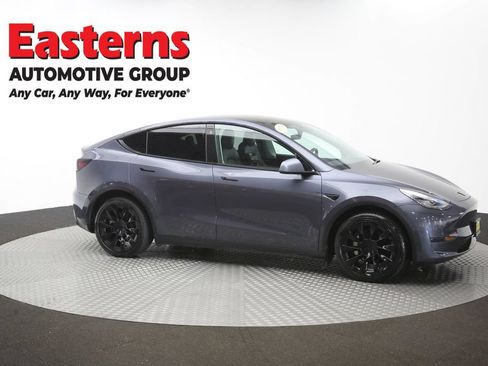 Used 2021 Tesla Model Y Long Range AWD/4WD image 42