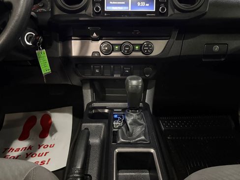 Used 2021 Toyota Tacoma SR w/ SR Convenience Package image 14