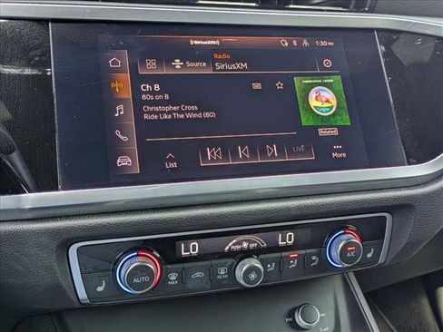 Used 2022 Audi Q3 2.0T Premium w/ Convenience Package image 13