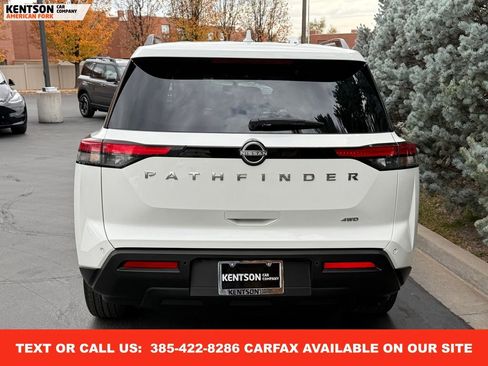 Used 2025 Nissan Pathfinder SV image 6