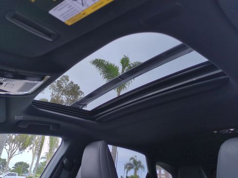 Certified 2025 Lexus RX 350h image 28