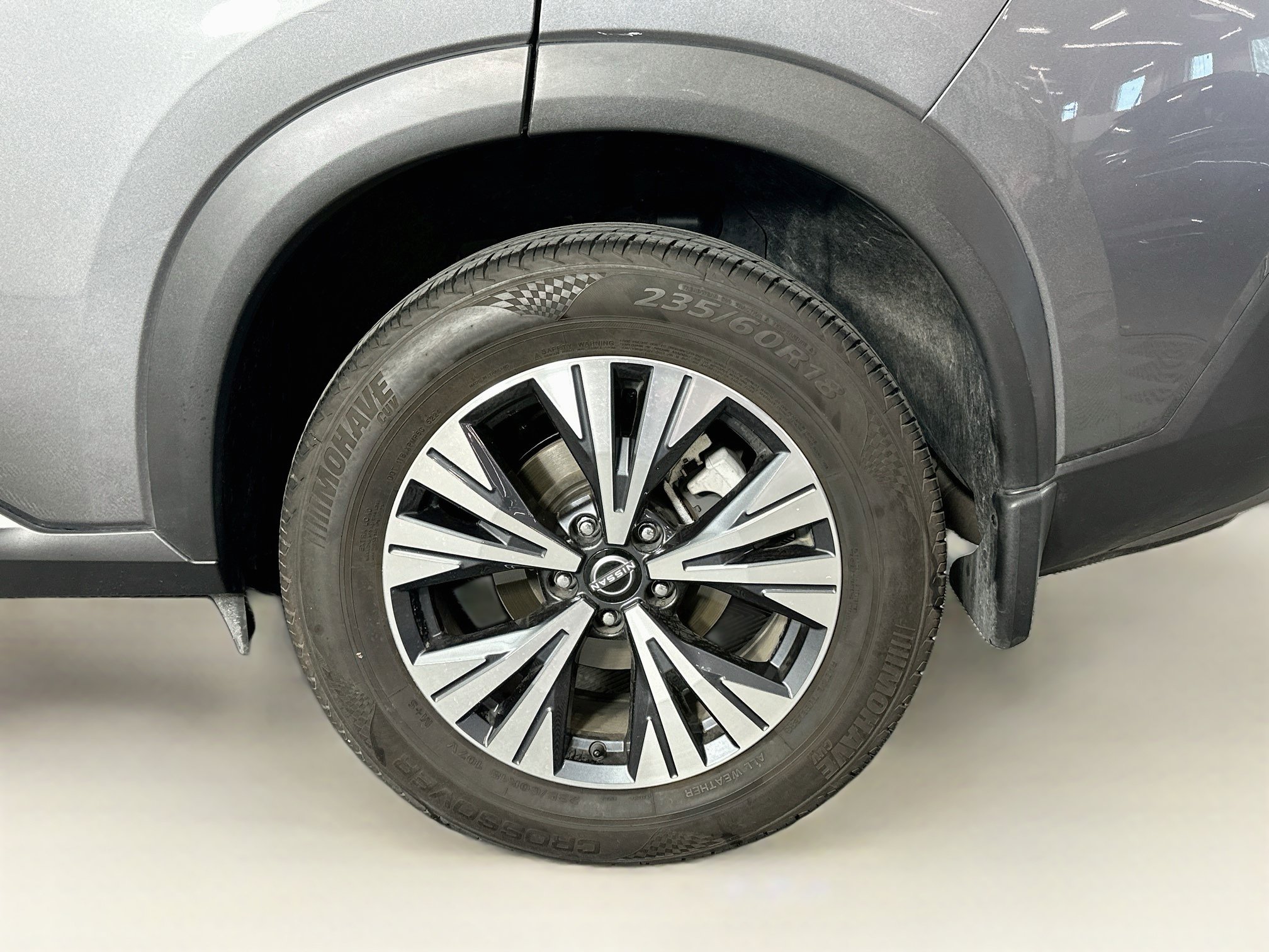 Used 2023 Nissan Rogue SV FWD image 11