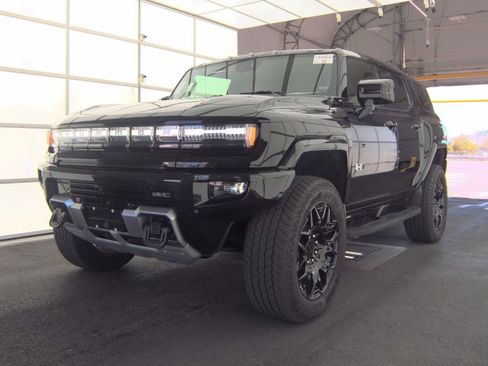 Used 2025 GMC Hummer EV 2X AWD/4WD image 1