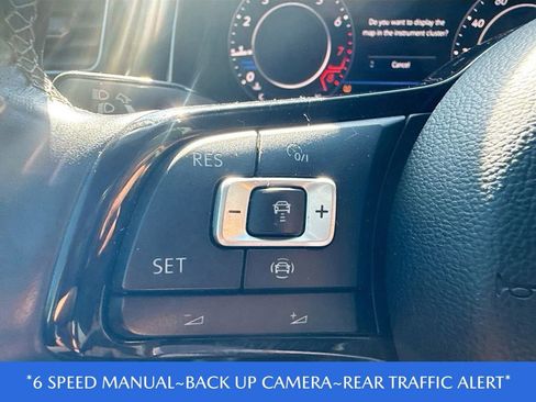 Used 2019 Volkswagen Golf R 4-Door image 37