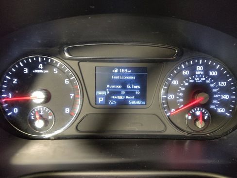 Used 2020 Kia Sorento L FWD image 23