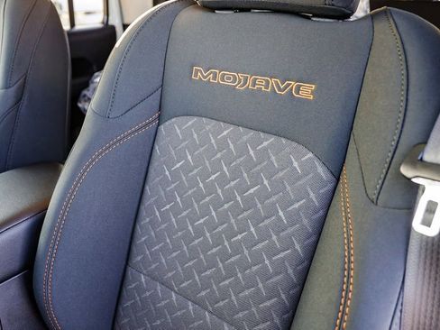 New 2026 Jeep Gladiator Mojave image 29