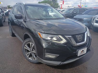 Used 2017 Nissan Rogue SL w/ SL Premium Package