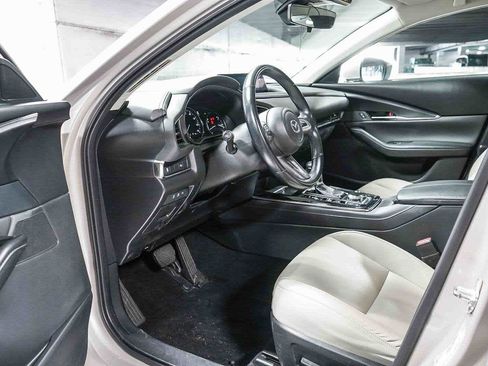 Used 2023 MAZDA CX-30 AWD 2.5 S w/ Preferred Package image 19