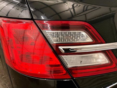 Used 2013 Ford Taurus Police Interceptor AWD image 28