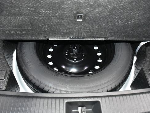 New 2026 Volkswagen Tiguan SE image 23