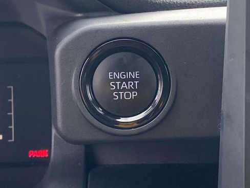 Used 2025 Toyota Tacoma SR image 26