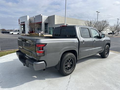 Used 2023 Nissan Frontier SV w/ SV Convenience Package image 10