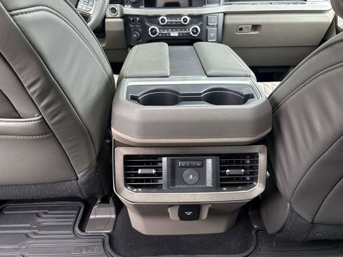 Used 2026 Ford F450 Platinum w/ Platinum Plus Package AWD/4WD image 22