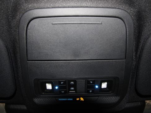 New 2026 Ford Explorer ST-Line w/ ST-Line Street Pack image 16