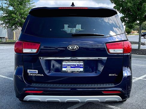 Used 2018 Kia Sedona SX Limited w/ SX Limited Prestige Package FWD image 5