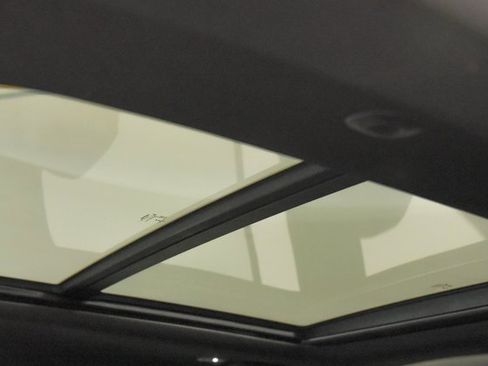 Used 2022 Jeep Wagoneer Series II w/ Premium Group I image 35