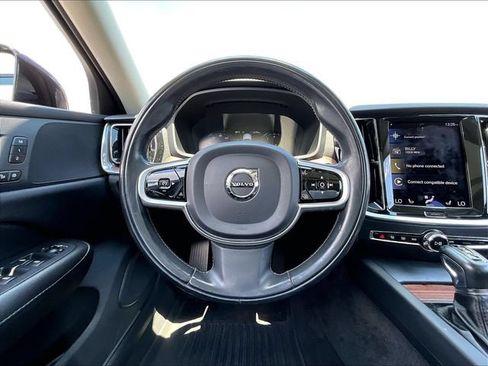 Used 2021 Volvo S60 T5 Momentum w/ Premium Package AWD/4WD image 17
