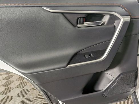 Used 2024 Toyota RAV4 Adventure image 31