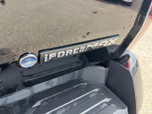 Certified 2025 Toyota Tundra Platinum image 32