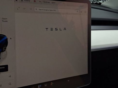 Used 2023 Tesla Model Y Long Range AWD/4WD image 25