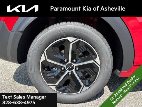 New 2026 Kia Niro LX FWD image 30