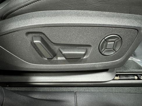 Certified 2022 Audi Q3 2.0T Premium w/ Convenience Package image 21