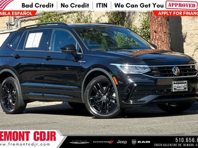 Used 2022 Volkswagen Tiguan SE R-Line