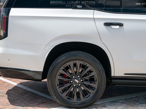 Used 2023 Cadillac Escalade V image 52