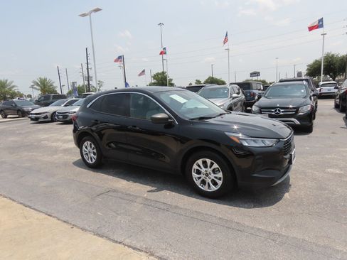 Used 2023 Ford Escape Active FWD image 7