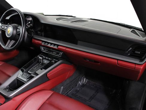Used 2021 Porsche 911 Targa 4S image 24