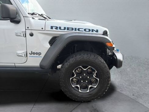 Used 2023 Jeep Wrangler Unlimited Rubicon 4xe w/ Cold Weather Group AWD/4WD image 30