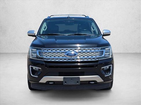Used 2019 Ford Expedition Platinum AWD/4WD image 2