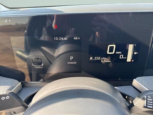 New 2025 Nissan Kicks SV image 9