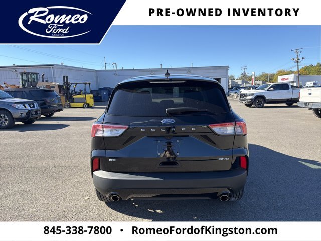Certified 2022 Ford Escape SE w/ SE Sport Appearance Package AWD/4WD image 5