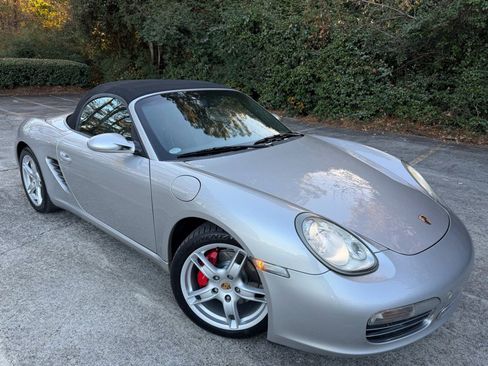 Used 2006 Porsche Boxster S image 9