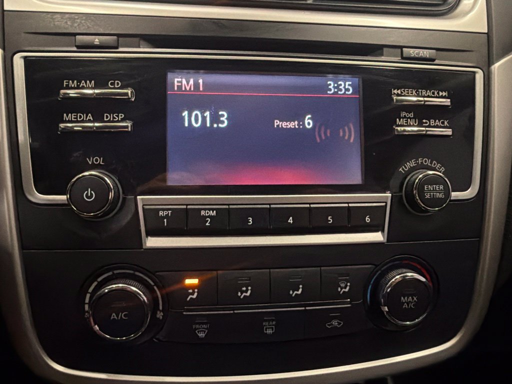 Used 2017 Nissan Altima 2.5 SR FWD image 25