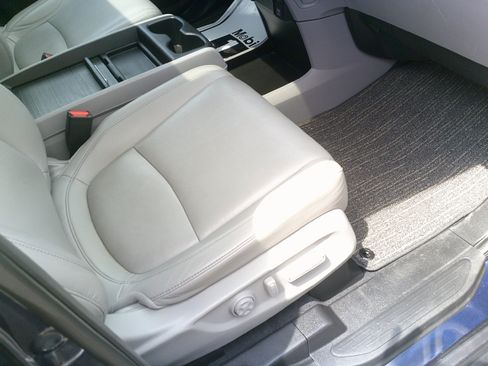 Used 2022 Honda Odyssey EX-L image 25