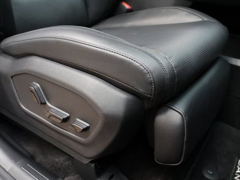 Used 2024 Hyundai Santa Fe Calligraphy AWD/4WD image 8