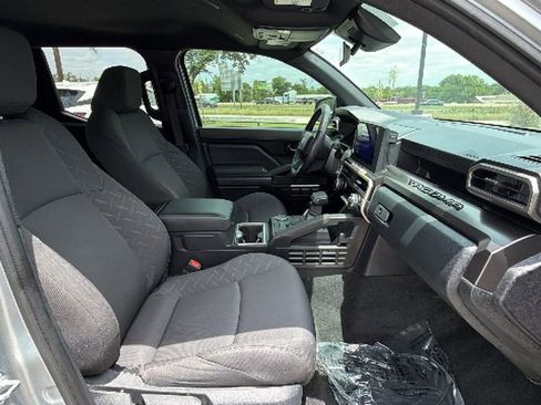 Certified 2025 Toyota Tacoma SR5 RWD image 39
