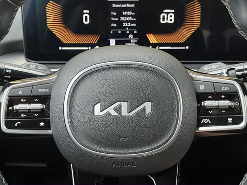 Used 2024 Kia Sorento S FWD image 30