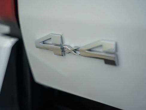 New 2026 Toyota Tacoma SR5 AWD/4WD image 8