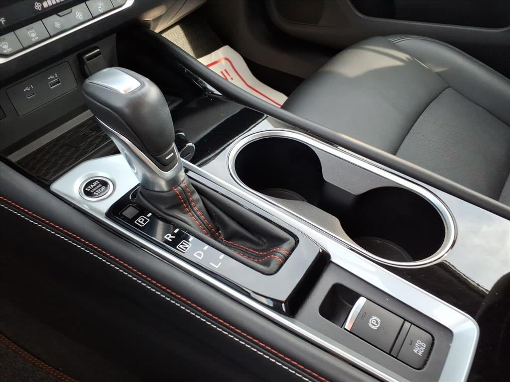 Used 2023 Nissan Altima 2.0 SR FWD image 19