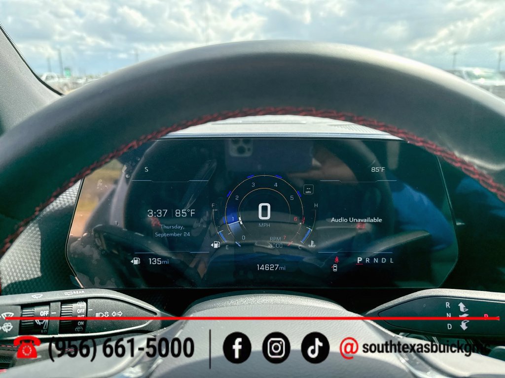 Used 2025 Chevrolet Equinox RS w/ Safety and Technology Package FWD image 15