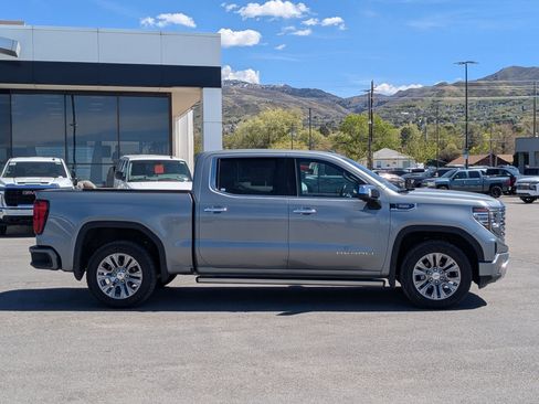 Used 2023 GMC Sierra 1500 Denali w/ Technology Package image 7