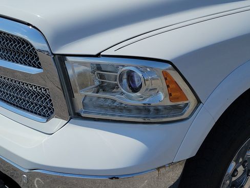 Used 2016 RAM 1500 Laramie Longhorn w/ Convenience Group AWD/4WD image 9