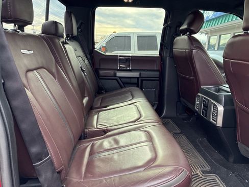 Used 2016 Ford F150 Platinum w/ Equipment Group 701A Luxury image 9