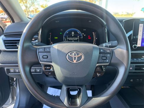 Certified 2025 Toyota Camry LE image 15