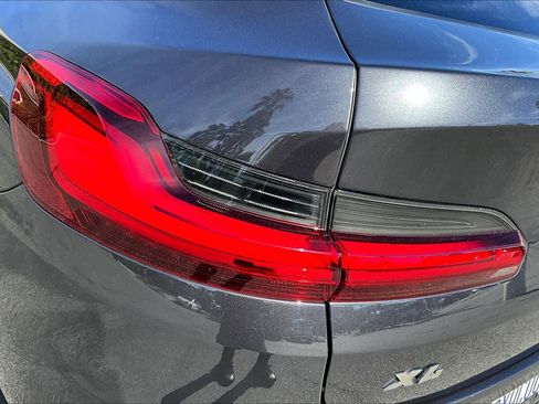 Used 2021 BMW X4 M40i w/ Premium Package image 27