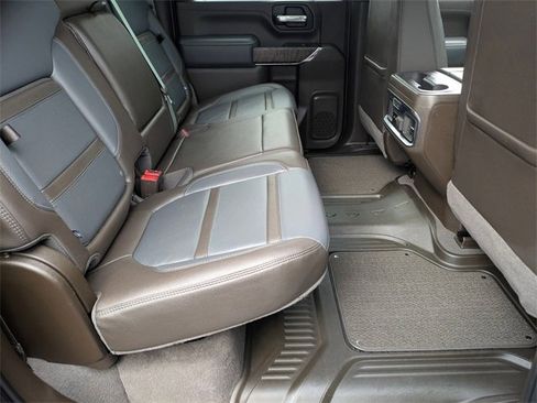 Used 2023 GMC Sierra 3500 Denali w/ Denali Black Diamond Edition image 38